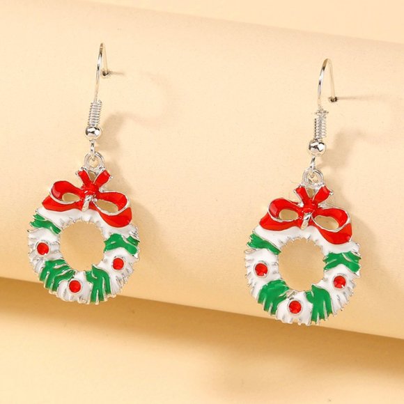 Christmas Earrings - Picture 5 of 9